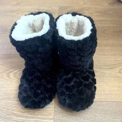 Cozy Heart Love Fuzzy Socks - Image 3