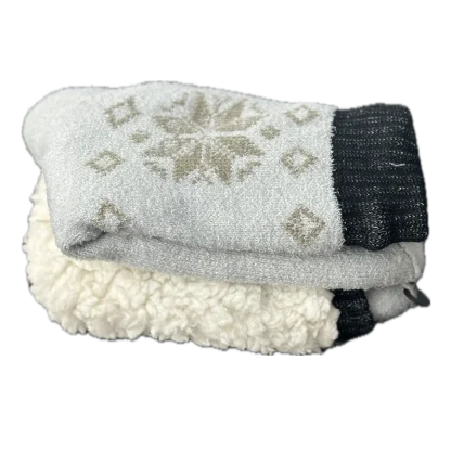Winter Wonderland Cozy Fuzzy Socks - Image 6