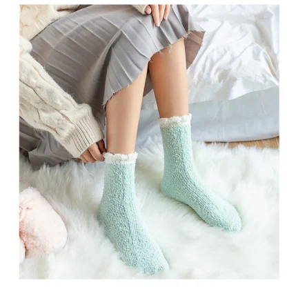 Thermal Fleece Cozy Fuzzy Socks - Image 4