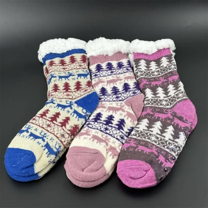 Christmas Deer Tree Cozy Fuzzy Socks - Image 3