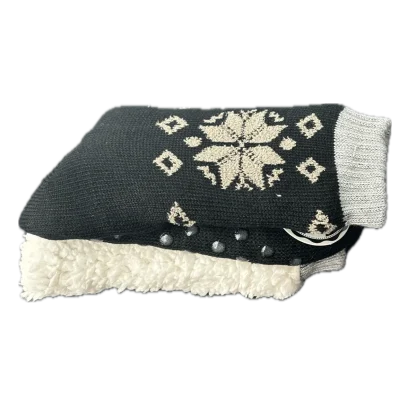 Winter Snowflake Cozy Fuzzy Socks - Image 6