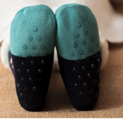 Heart Love-Inspired Cozy Fuzzy Socks - Image 5