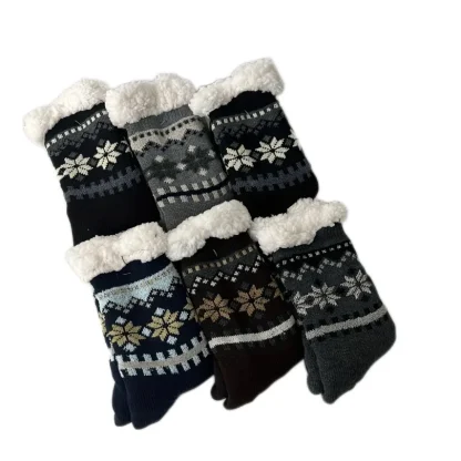 Fluffy Leaf Design Cozy Fuzzy Socks - Image 5