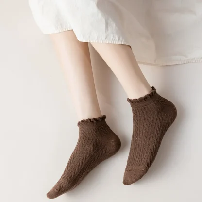 Short Ruffle Cozy Fuzzy Socks